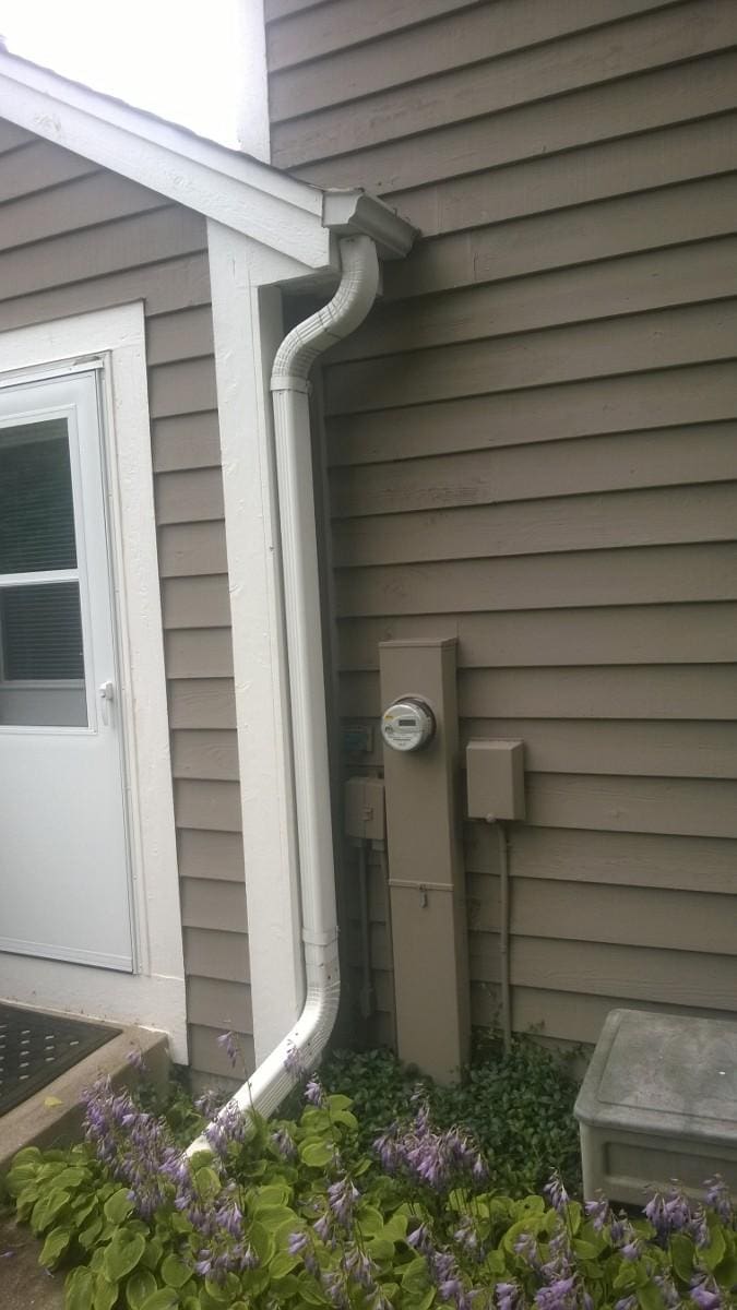 Residential gutter installation by Energy Masters